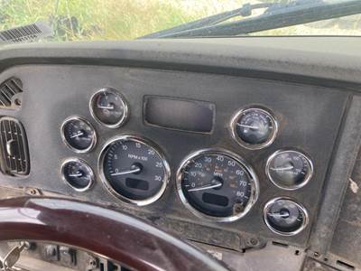 Peterbilt 386 Instrument Panel Cluster