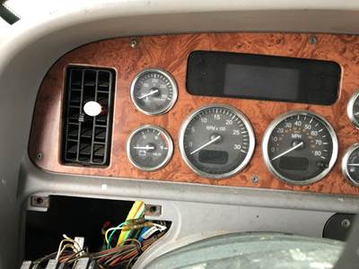 Peterbilt 387 Instrument Panel Cluster