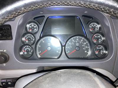 Peterbilt 579 Instrument Panel Cluster