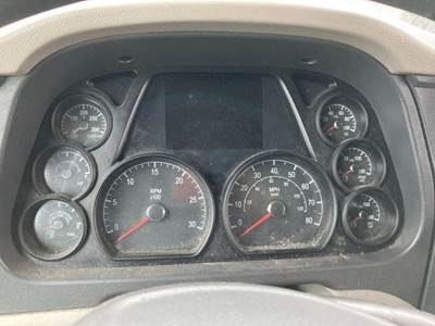 Peterbilt 579 Instrument Panel Cluster