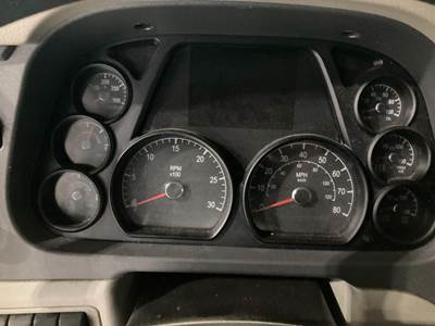 Peterbilt 579 Instrument Panel Cluster