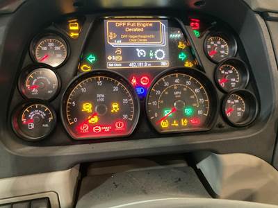 Peterbilt 579 Instrument Panel Cluster