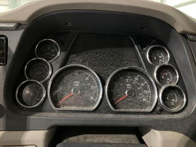 Peterbilt 579 Instrument Panel Cluster