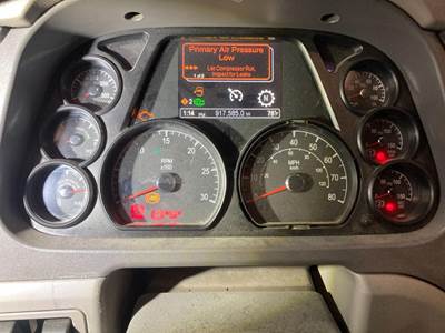 Peterbilt 579 Instrument Panel Cluster