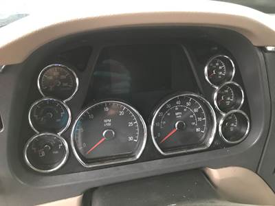 Peterbilt 579 Instrument Panel Cluster