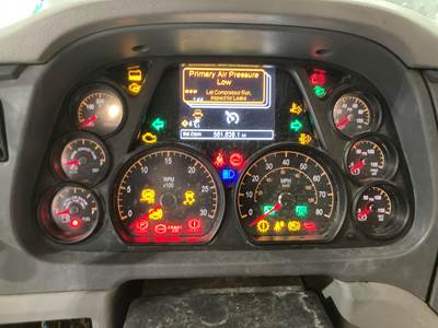 Peterbilt 579 Instrument Panel Cluster