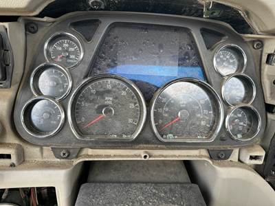 Peterbilt 579 Instrument Panel Cluster