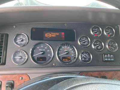 Peterbilt 587 Instrument Panel Cluster