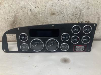 Peterbilt 587 Instrument Panel Cluster