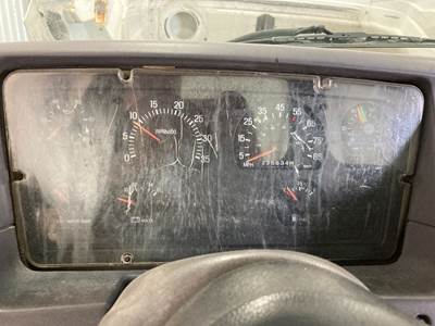 Sterling A9513 Instrument Panel Cluster