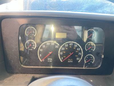 Sterling L7501 Instrument Panel Cluster