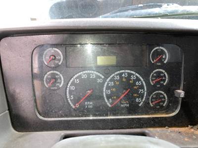 Sterling L7501 Instrument Panel Cluster