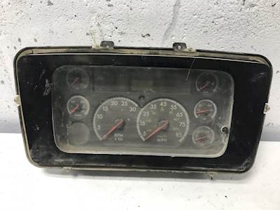 Sterling L8513 Instrument Panel Cluster for a Sterling L9501