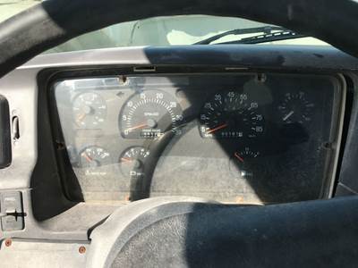 Sterling L8513 Instrument Panel Cluster