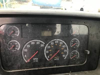 Sterling L9501 Instrument Panel Cluster