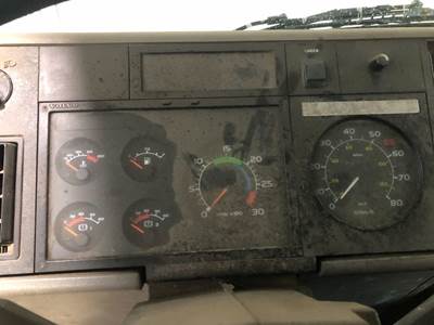Volvo FE Instrument Panel Cluster
