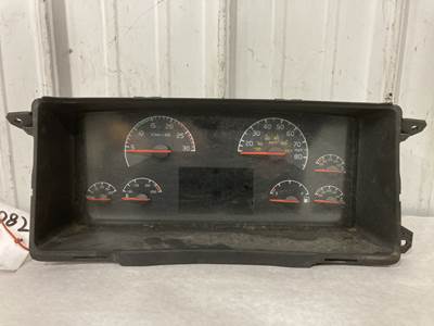 Volvo VNL Instrument Panel Cluster