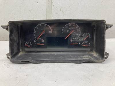 Volvo VNL Instrument Panel Cluster