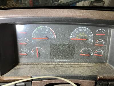 Volvo VNL Instrument Panel Cluster