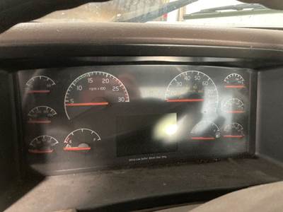 Volvo VNL Instrument Panel Cluster