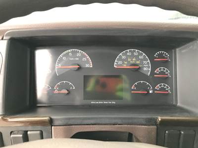 Volvo VNL Instrument Panel Cluster