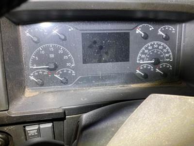 Volvo VNL Instrument Panel Cluster