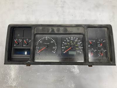 Volvo VNM Instrument Panel Cluster