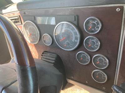 Western Star 5700 Instrument Panel Cluster
