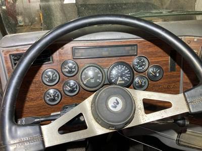 Western Star 5900 Instrument Panel Cluster