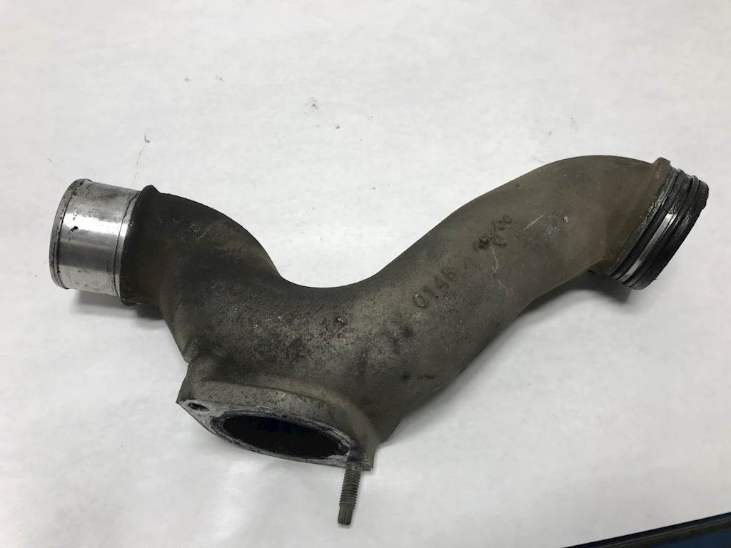 2005 GMC 6.6L DURAMAX Intake Manifold for a Chevrolet C4500 For Sale