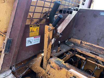 (Used) Case 1845C Type: Manual (Uses Linkages) Part #: - Ref# H673191 Control Arm Assembly