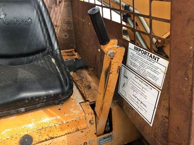 (Used) Case 1845C Type: Manual (Uses Linkages) Part #: - Ref# H673190 Control Arm Assembly