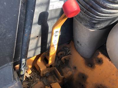 (Used) Type: Manual (Uses Linkages) Part #: - Throttle Lever With Linkage