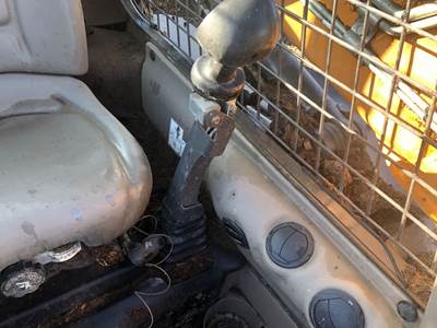 (Used) Case SV300 Type: Manual (Uses Linkages) Part #: - Ref# 84201270 LH Stick Assembly