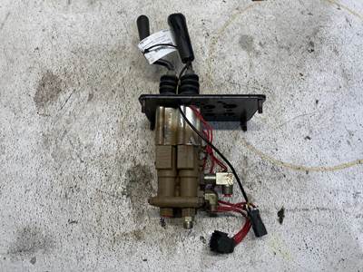 (Used) CAT 938G Type: Hydraulic Joystick (Uses Orbital Valve) Part #: - Ref# 122-6345 Pair Of Loader Controls With Pilot Valve