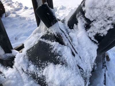 (Used) CAT DP25 Type: Manual (Uses Linkages) Part #: - Park Brake Lever With Linkage Only