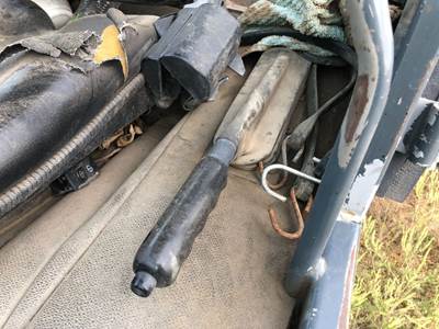 (Used) Gehl 540 Type: Manual (Uses Linkages) Part #: - Ref# 176544 Park Brake Lever With Linkage Only