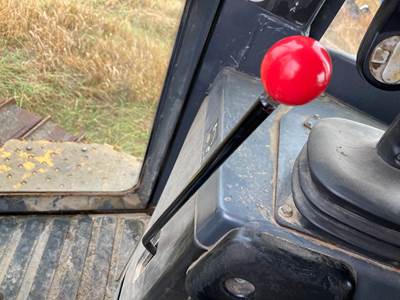 (Used) John Deere 750K Type: Manual (Uses Linkages) Part #: - Ref# AT377239 RH Side Park Lock Conrol Lever