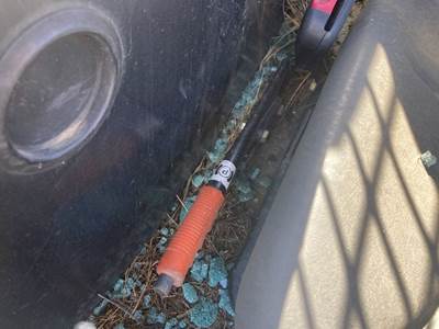 (Used) New Holland LX565 Type: Manual (Uses Linkages) Part #: - Ref# 9844893 Parking Brake Lever With Bracket Only