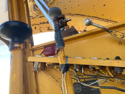 (Used) Misc Equ Other Type: Manual (Uses Linkages) Part #: - Rightmost Control Stick Only