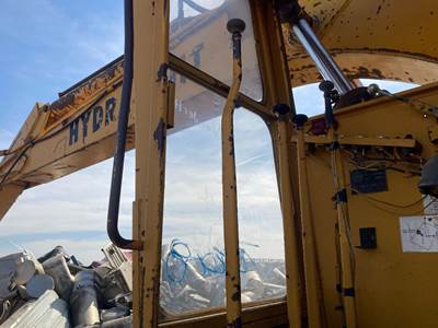 (Used) Misc Equ Other Type: Manual (Uses Linkages) Part #: - Leftmost Control Stick Only