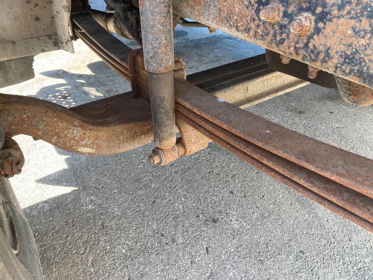 2013 Hino 268 Front Leaf Spring For Sale Des Moines, IA 25314556