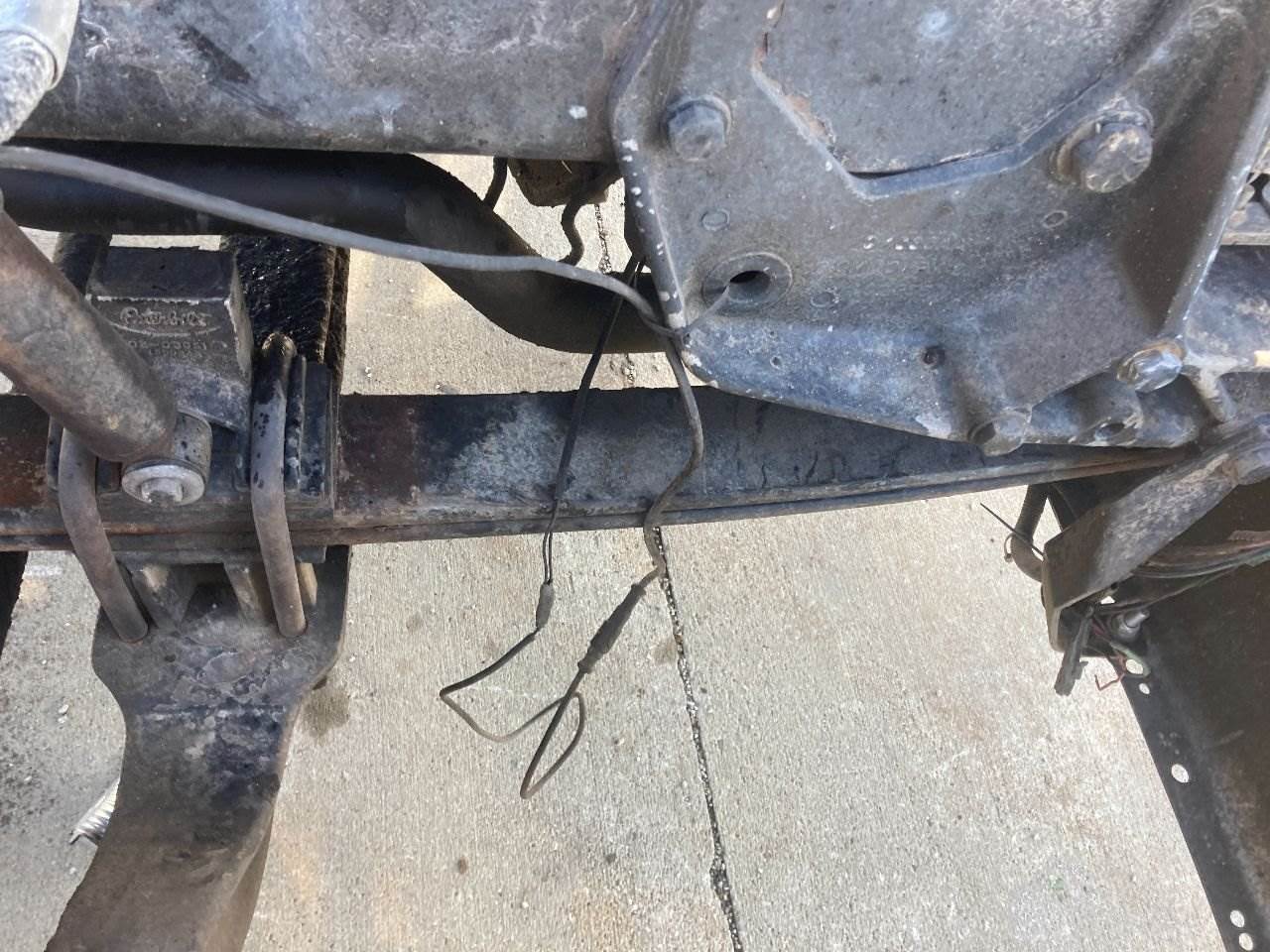 1999 Peterbilt 379 Front Leaf Spring For Sale Kansas City, MO