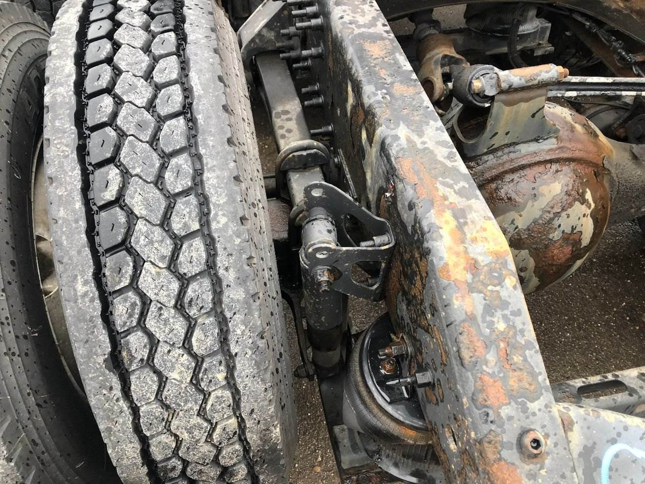 2009 Volvo VNL Rear Leaf Spring for a Volvo VHD For Sale Des Moines