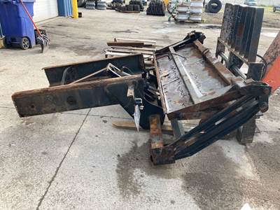 Maxon ANY Liftgate for a International Durastar (4300)