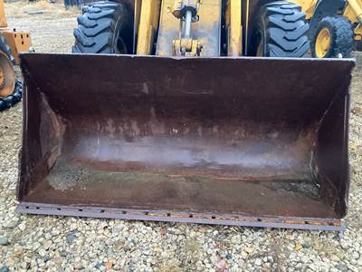 John Deere 444A Loader