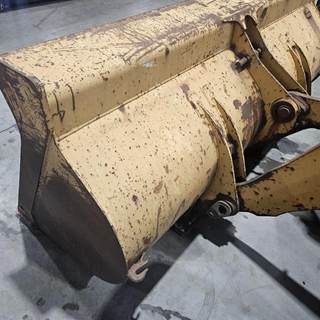 John Deere 444H Loader