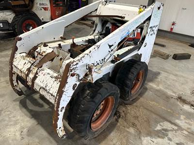 Bobcat 753 Loader Lift Arm