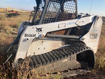 Bobcat T250 Loader Lift Arm