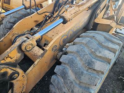 Case 721B Loader Lift Arm